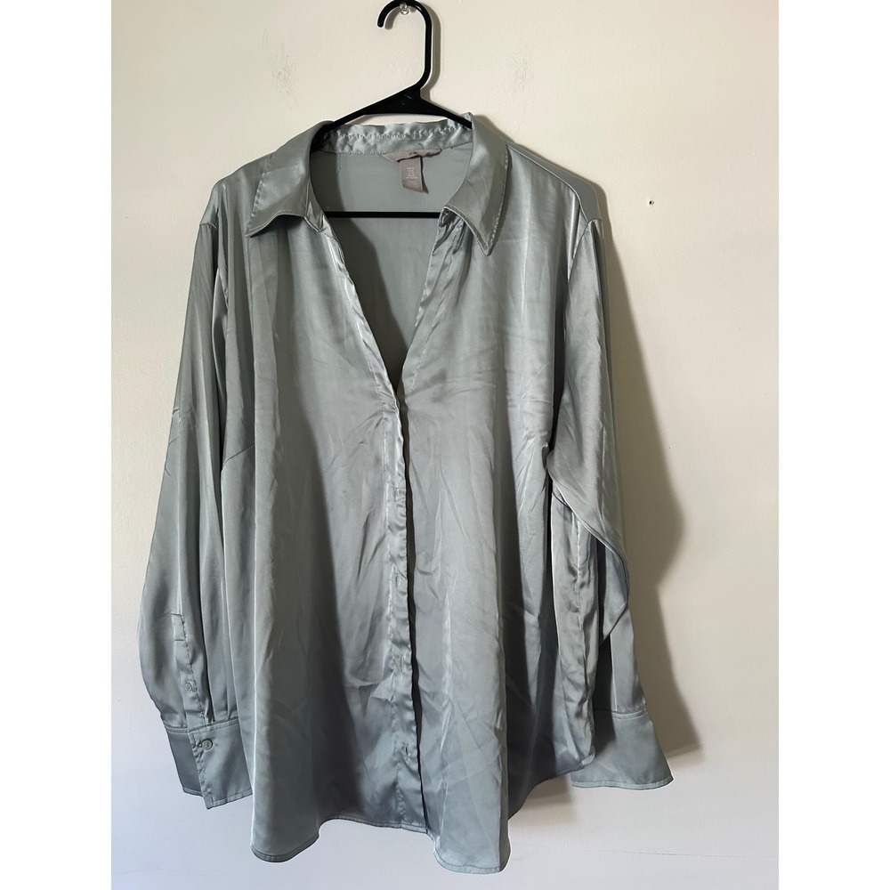 HM Womens Satin Button Down Shirt Sage Green Long Sleeve Blouse XL NWOT